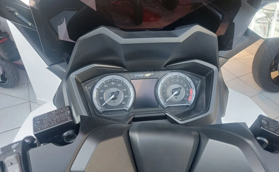 Offer Honda Forza 350 Bild 6: Offer Honda Forza 350