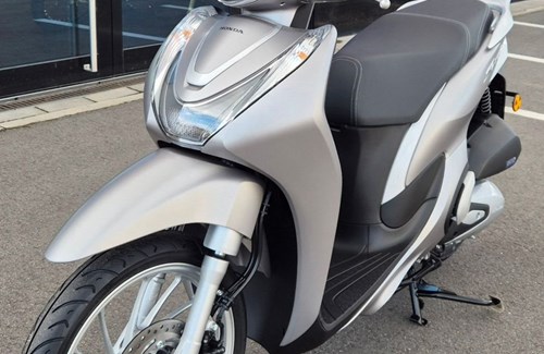 Neumotorrad Honda SH Mode 125