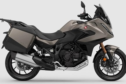 Honda NT1100 DCT Electronic Suspension