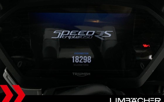 Gebrauchtmotorrad Triumph Speed Triple 1050 - Bild 12