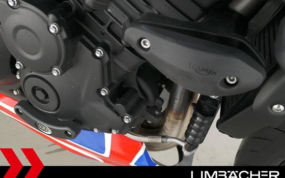 Gebrauchtmotorrad Triumph Speed Triple RS - Bild 16