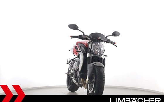 Gebrauchtmotorrad MV Agusta Brutale 675 - Bild 11