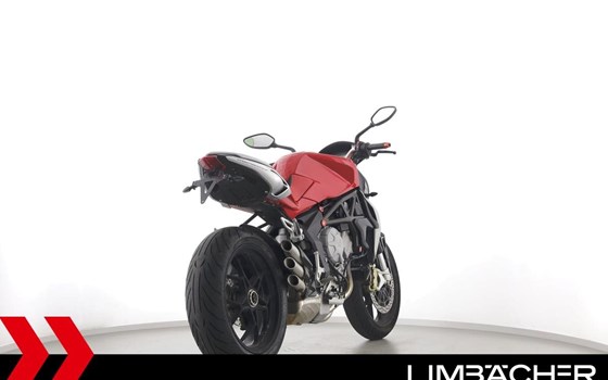 Gebrauchtmotorrad MV Agusta Brutale 675 - Bild 8