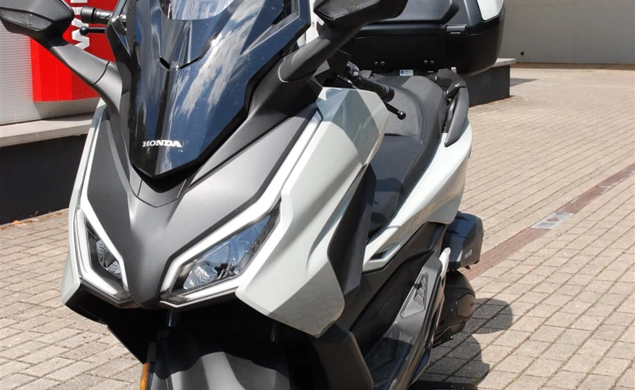 Offer Honda Forza 125 Bild 11: Offer Honda Forza 125