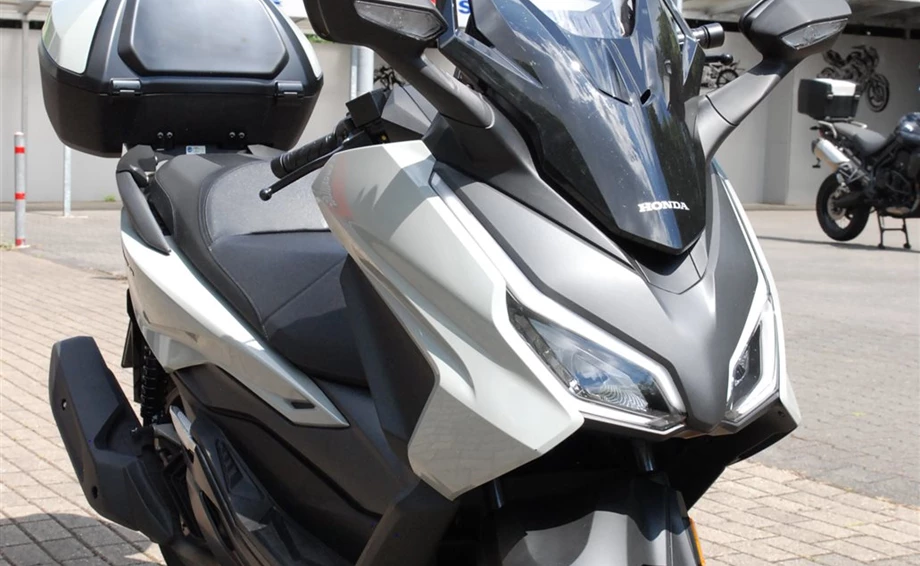 Offer Honda Forza 125 Bild 12: Offer Honda Forza 125