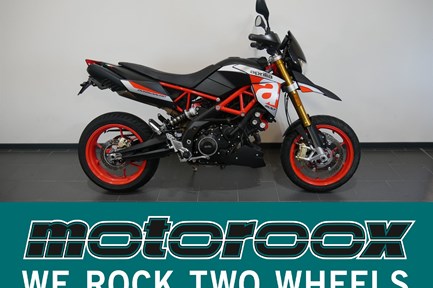 Aprilia Dorsoduro 900