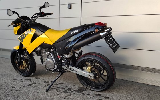 Gebrauchtmotorrad KTM 640 LC4 Supermoto - Bild 6 Gebrauchtmotorrad KTM 640 LC4 Supermoto - Bild 6