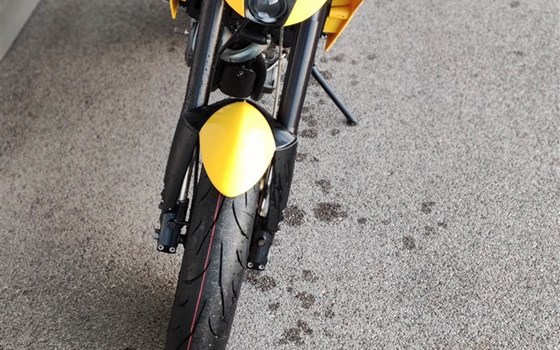Gebrauchtmotorrad KTM 640 LC4 Supermoto - Bild 7 Gebrauchtmotorrad KTM 640 LC4 Supermoto - Bild 7