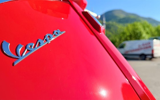Neufahrzeug Vespa GTS 125 Super - Bild 6 Neufahrzeug Vespa GTS 125 Super - Bild 6