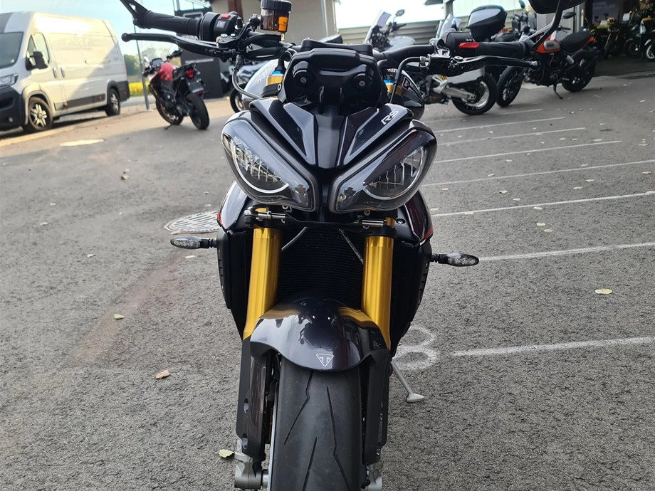 Angebot Triumph Speed Triple 1200 RS Bild 5: Angebot Triumph Speed Triple 1200 RS
