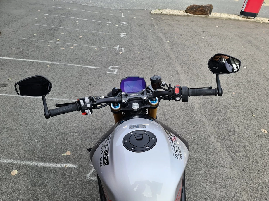 Angebot Triumph Speed Triple 1200 RS Bild 7: Angebot Triumph Speed Triple 1200 RS