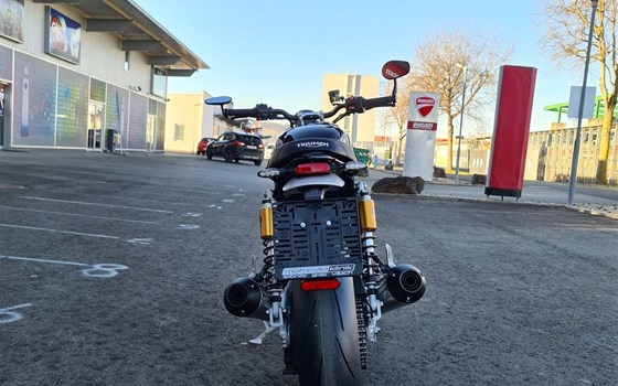 Gebrauchtmotorrad Triumph Speed Twin 1200 RS - Bild 6 Gebrauchtmotorrad Triumph Speed Twin 1200 RS - Bild 6