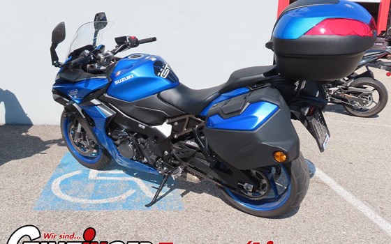 Gebrauchtmotorrad Suzuki GSX-S1000GT - Bild 2 Gebrauchtmotorrad Suzuki GSX-S1000GT - Bild 2