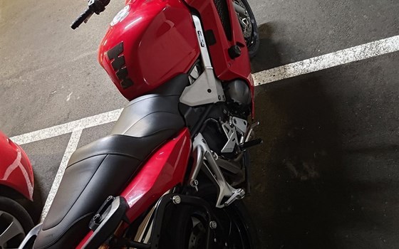 Gebrauchtmotorrad Honda VFR 800 F - Bild 7