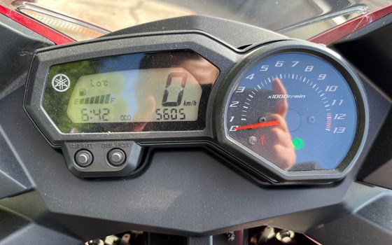 Gebrauchtmotorrad Yamaha XJ6 Diversion - Bild 2 Gebrauchtmotorrad Yamaha XJ6 Diversion - Bild 2