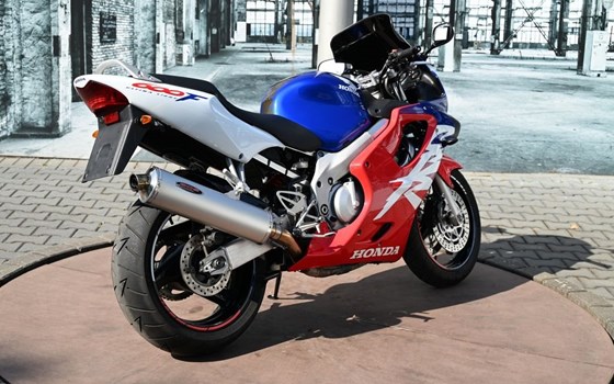 Gebrauchtmotorrad Honda CBR 600 F - Bild 12