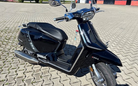 Neufahrzeug Lambretta X300 - Bild 1