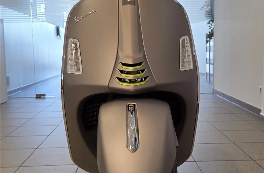 Angebot Vespa GTS 310 SuperTech Bild 4: Angebot Vespa GTS 310 SuperTech