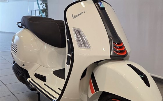 Neufahrzeug Vespa GTS 125 Super Sport - Bild 5