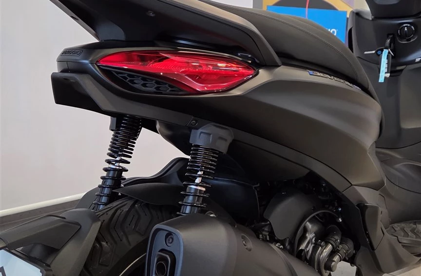 Angebot Piaggio Beverly 310 Bild 2: Angebot Piaggio Beverly 310