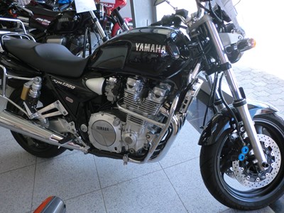 XJR 1300