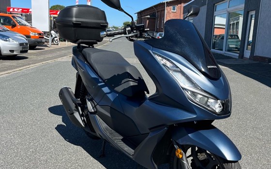 Gebrauchtmotorrad Honda PCX125 - Bild 1