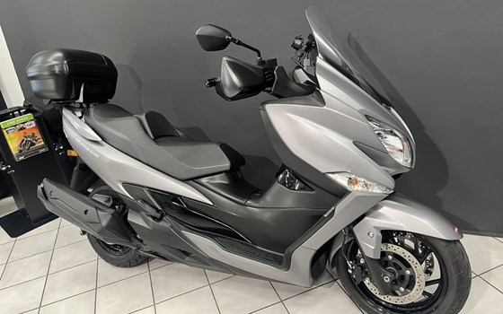 Gebrauchtmotorrad Suzuki Burgman 400 - Bild 1