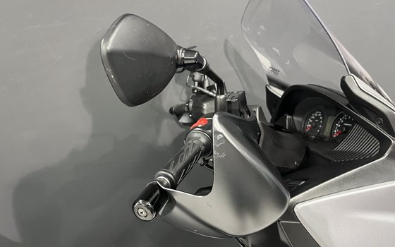 Gebrauchtmotorrad Suzuki Burgman 400 - Bild 8