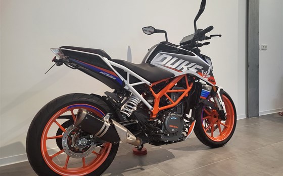Gebrauchtmotorrad KTM 390 Duke - Bild 3