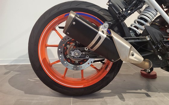 Gebrauchtmotorrad KTM 390 Duke - Bild 6