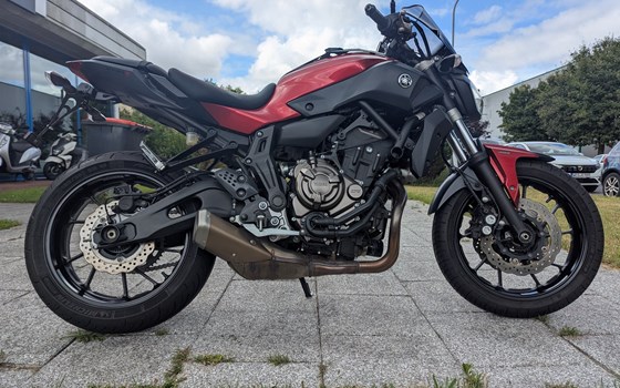 Gebrauchtmotorrad Yamaha MT-07 - Bild 1