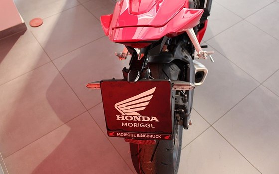 Gebrauchtmotorrad Honda CBR650R E-Clutch - Bild 4 Gebrauchtmotorrad Honda CBR650R E-Clutch - Bild 4