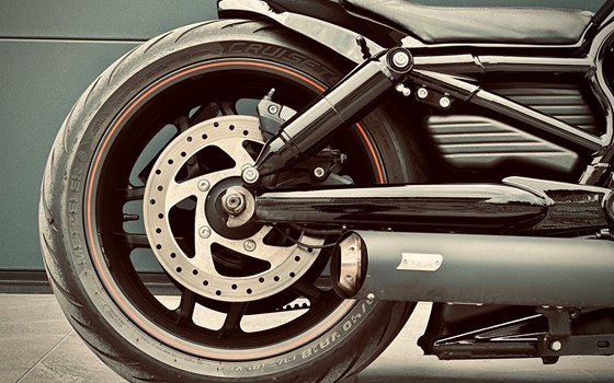Gebrauchtmotorrad Harley-Davidson Night Rod Special VRSCDX - Bild 6 Gebrauchtmotorrad Harley-Davidson Night Rod Special VRSCDX - Bild 6