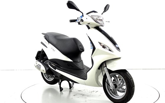 Motorrad Occasion Piaggio Fly 125 - Bild 2