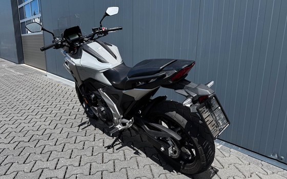 Gebrauchtmotorrad Honda NC750X - Bild 8
