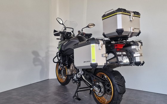 Gebrauchtmotorrad QJ Motor SRT 700 X - Bild 2