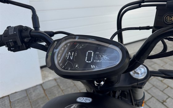 Neufahrzeug Hyosung GV 125i S Aquila EVO ABS - Bild 7