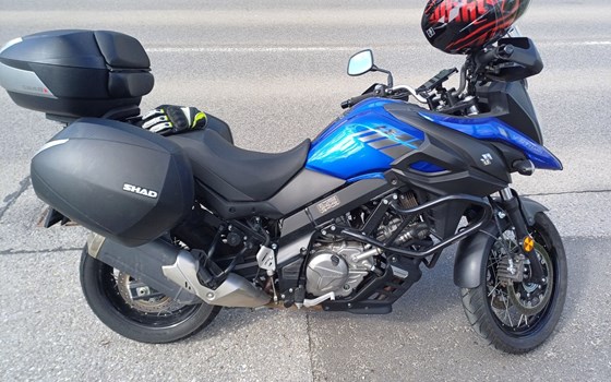 Gebrauchtmotorrad Suzuki V-Strom 650 XT - Bild 2 Gebrauchtmotorrad Suzuki V-Strom 650 XT - Bild 2