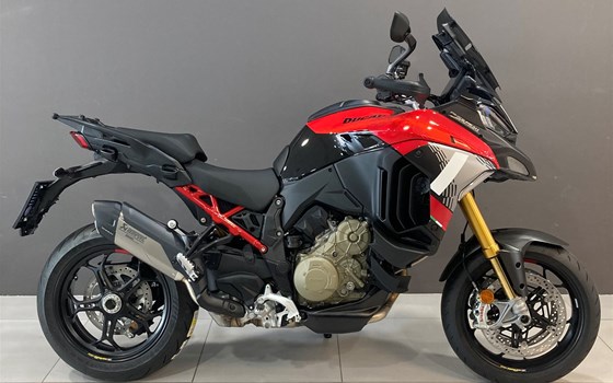 Neufahrzeug Ducati Multistrada V4 Pikes Peak - Bild 2 Neufahrzeug Ducati Multistrada V4 Pikes Peak - Bild 2