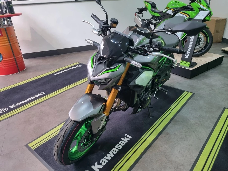Angebot Kawasaki Z900 SE Bild 3: Angebot Kawasaki Z900 SE