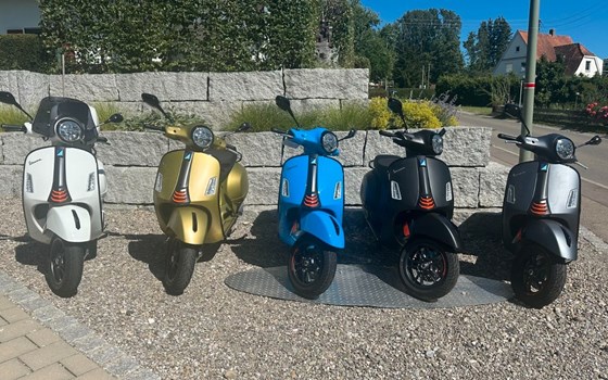 Neufahrzeug Vespa GTS 125 Super Sport - Bild 11