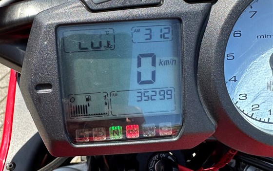 Gebrauchtmotorrad Ducati Multistrada 1100 - Bild 4 Gebrauchtmotorrad Ducati Multistrada 1100 - Bild 4