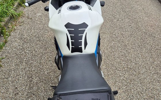 Gebrauchtmotorrad Suzuki Bandit 650S - Bild 12 Gebrauchtmotorrad Suzuki Bandit 650S - Bild 12
