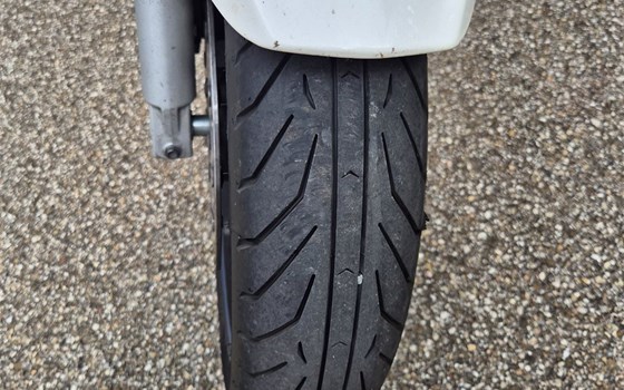 Gebrauchtmotorrad Suzuki Bandit 650S - Bild 3 Gebrauchtmotorrad Suzuki Bandit 650S - Bild 3