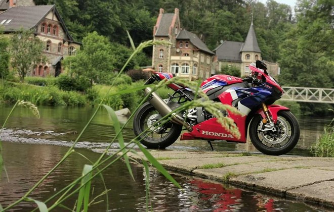 Honda CBR1000RR Fireblade SP