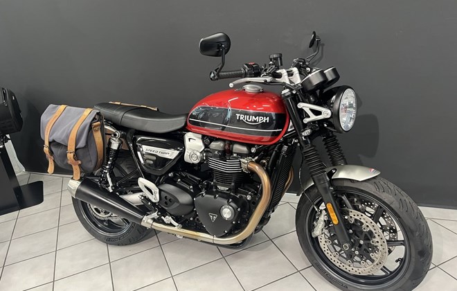 Triumph Speed Twin 1200