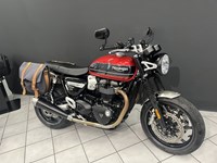 Gebrauchtmotorrad Triumph Speed Twin 1200