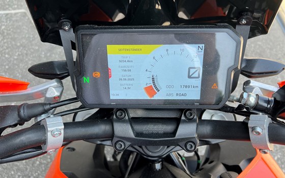 Gebrauchtmotorrad KTM 125 Duke - Bild 4 Gebrauchtmotorrad KTM 125 Duke - Bild 4