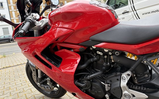 Gebrauchtmotorrad Ducati SuperSport 950 - Bild 17