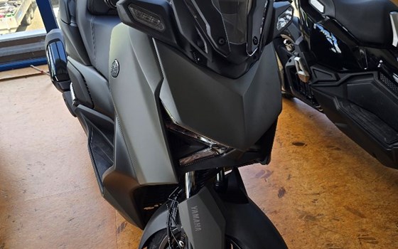 Gebrauchtmotorrad Yamaha XMAX 300 - Bild 1